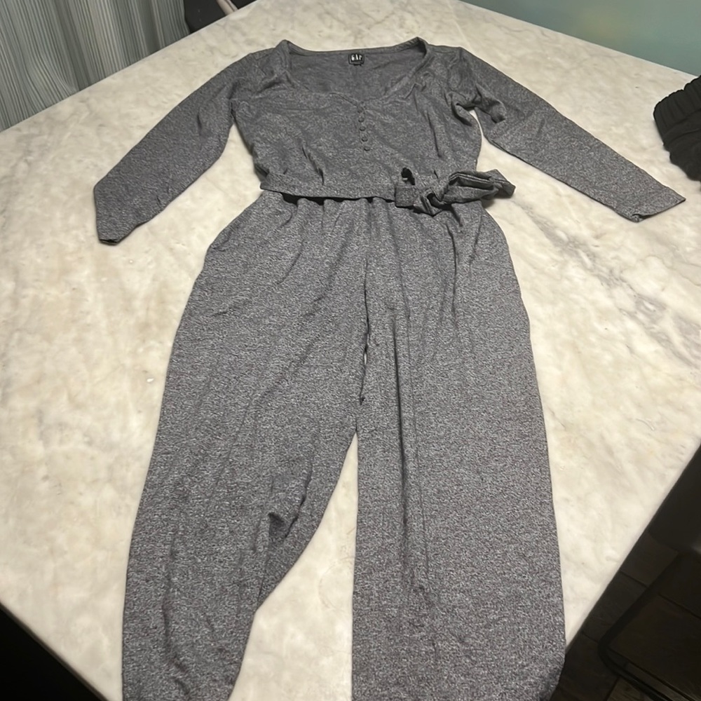 Gap pant jumper